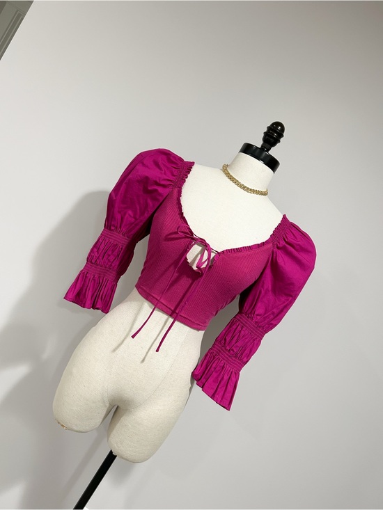 Urban Outfitters Tops - Urban Outfitters Fuchsia Puff-Sleeve Tie-Front Crop Top